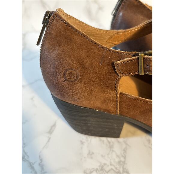 Born Handcrafted Footwear Brown Ankle Suede Bootie Back Zip Women's 10 M Comfort - Picture 4 of 9